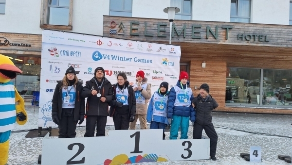 V4 Winter Games 