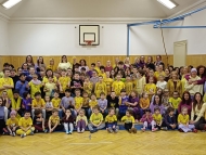 společné foto celé školy